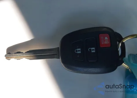 2016 Toyota Rav4 Le из США, поврежденный, VIN 2T3BFREV2GW525437